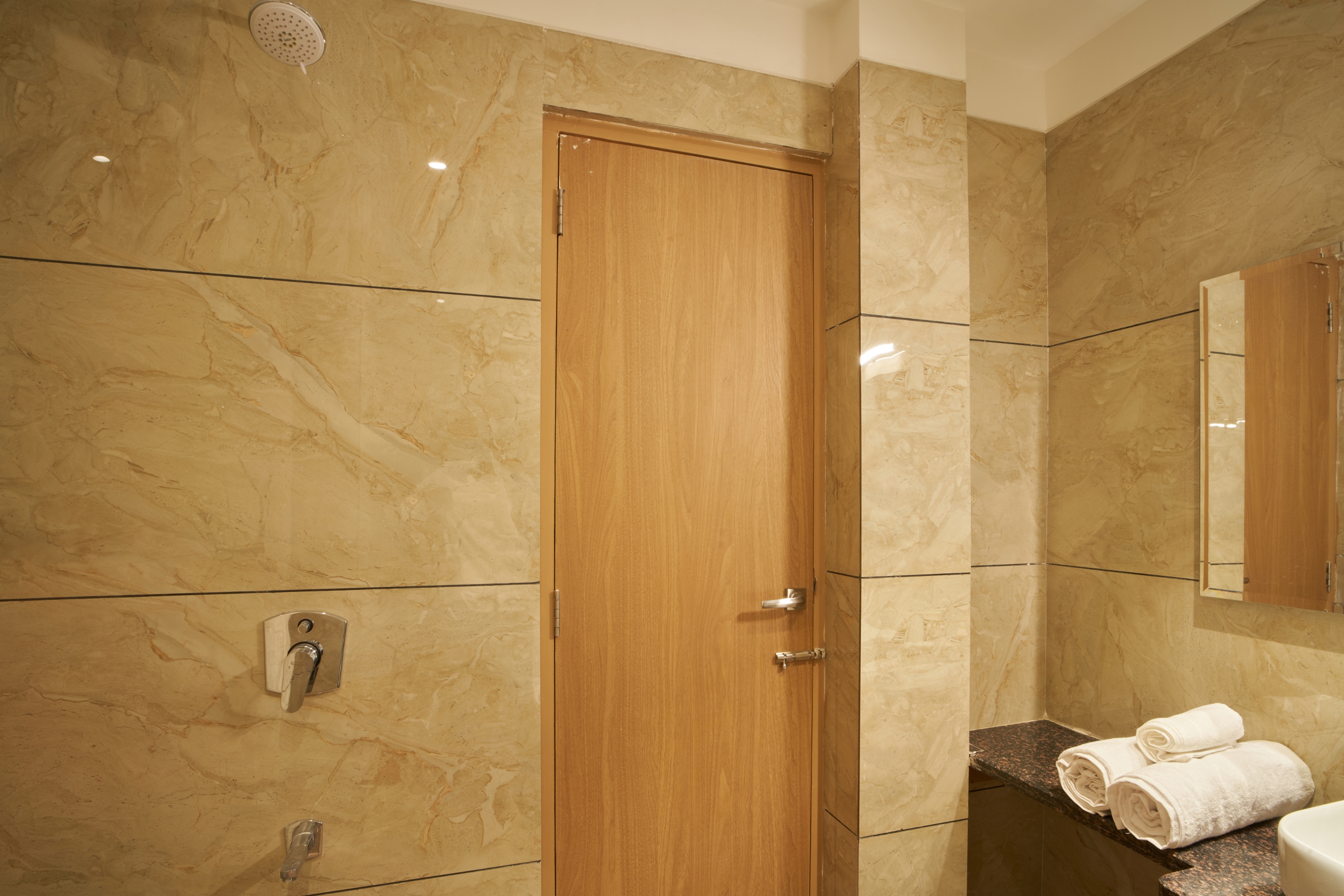 Anvaya Suite ambiance